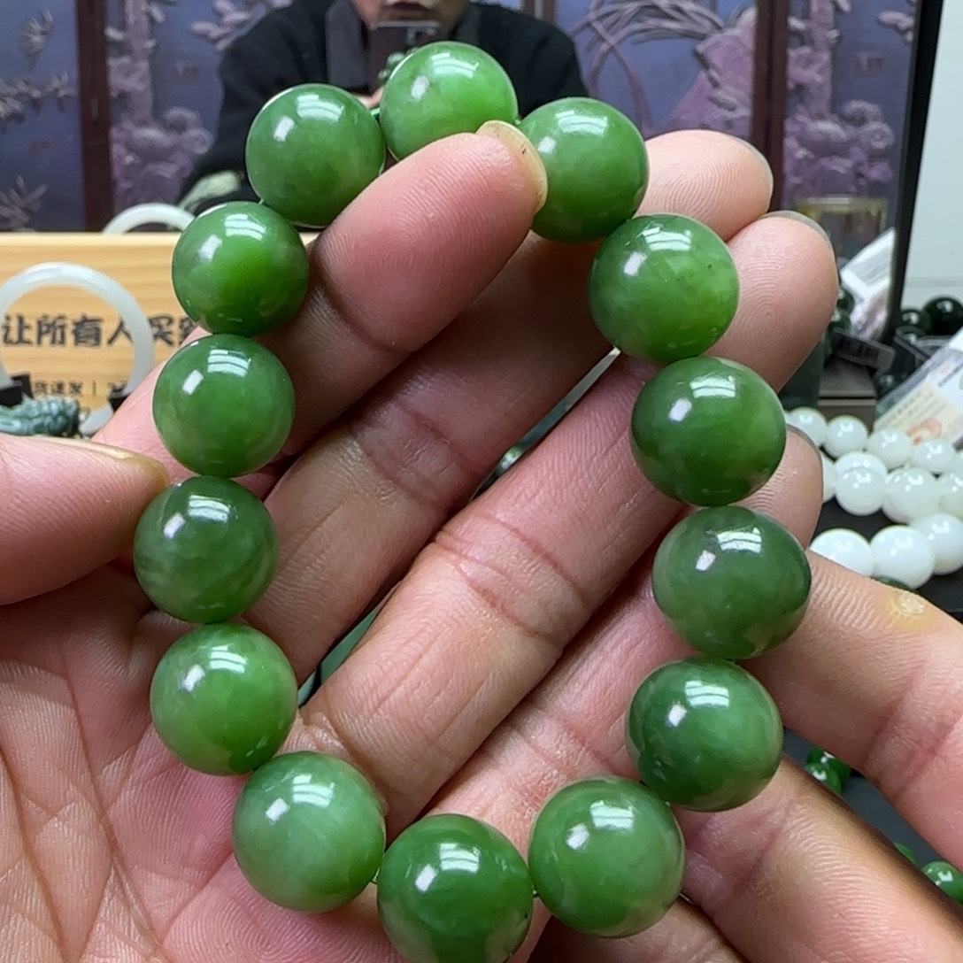 和田玉未镶嵌珠宝奇石