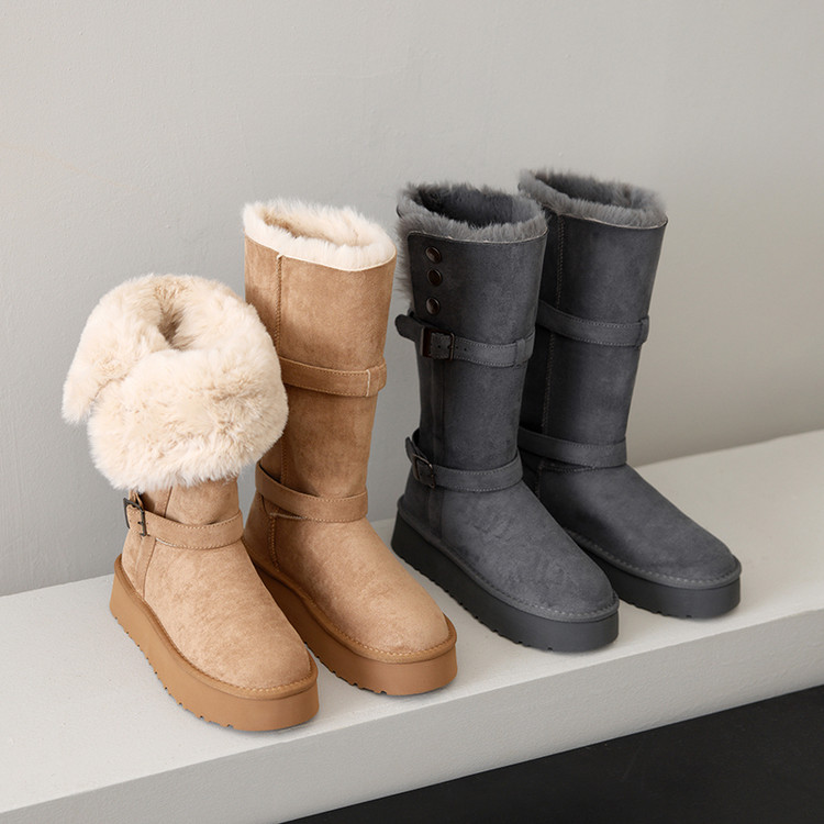 秋冬新款厚底时尚雪地靴加厚加绒保暖百搭长靴女平跟时尚复古女靴