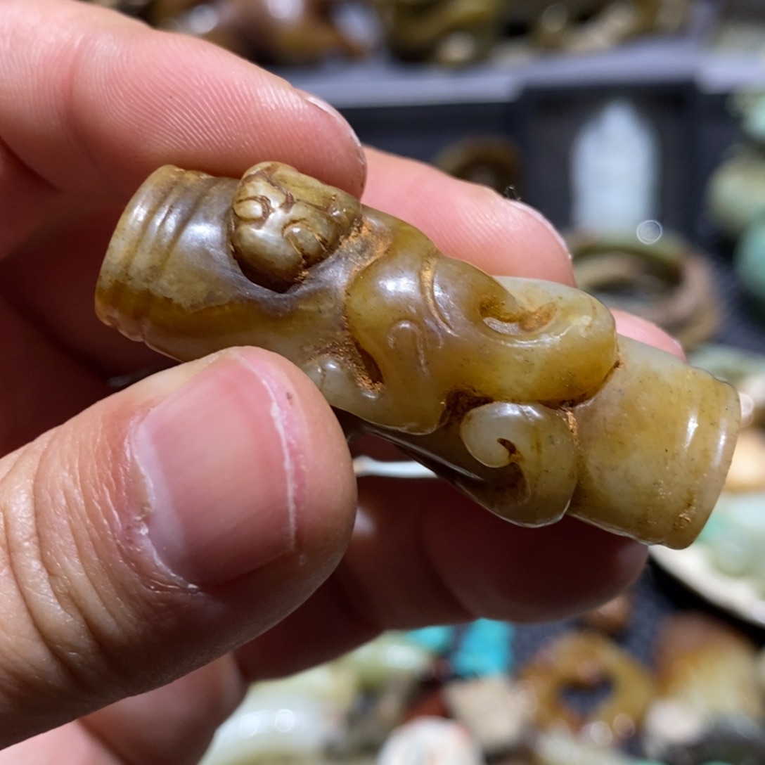 和田玉（糖玉）颈饰未镶嵌