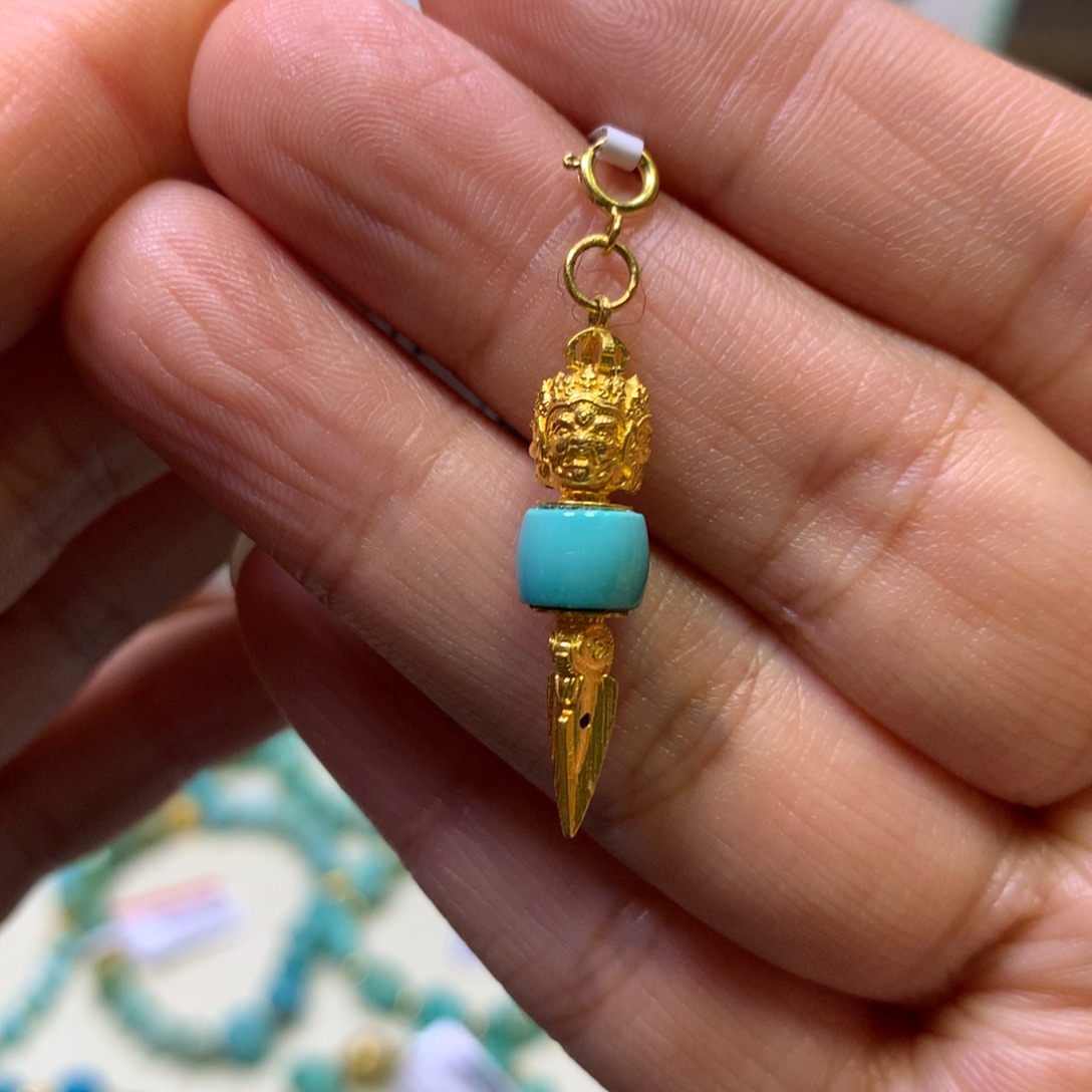 绿松石18K金镶嵌挂件