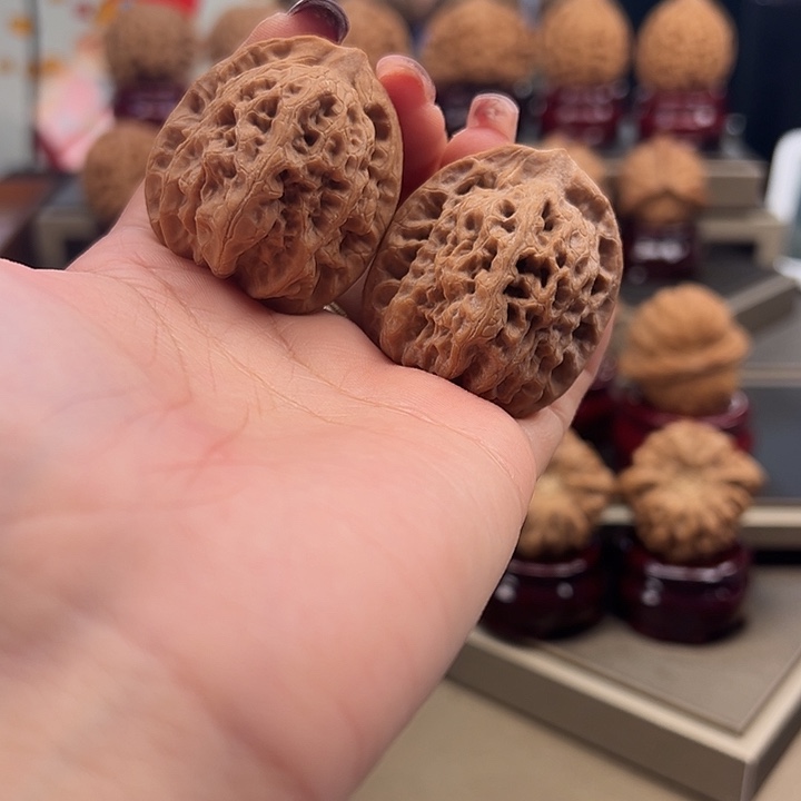 文玩核桃把件37 佛肚 u-011