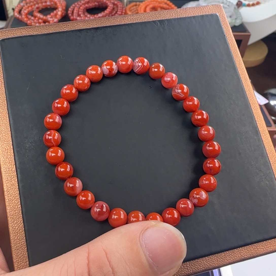 南红玛瑙未镶嵌手链