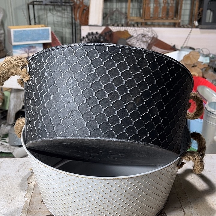 铁艺默认瑕疵介意勿拍发出不退不换