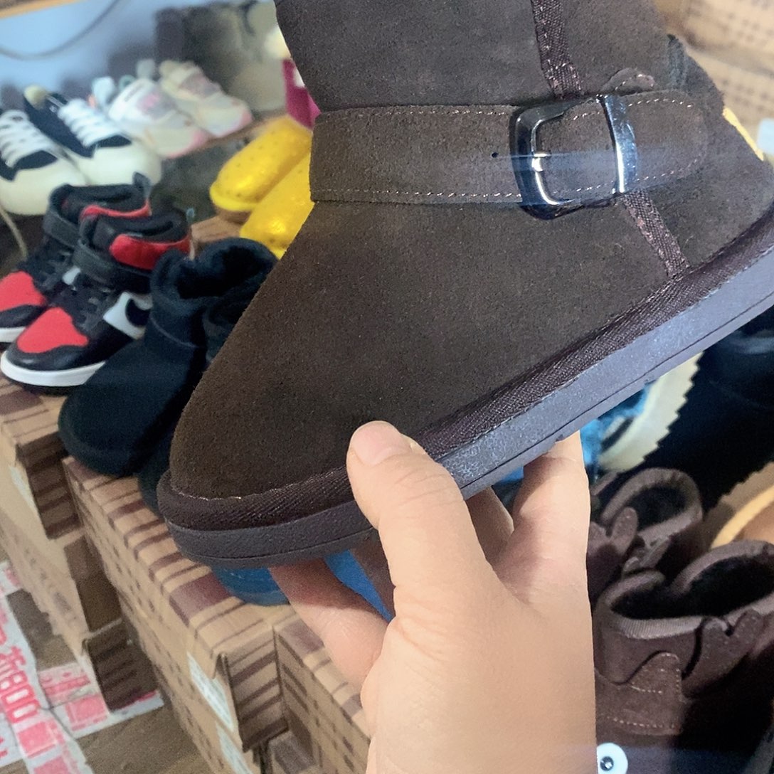 有***）鸵鸟皮（革）牛皮雪地靴儿童33码