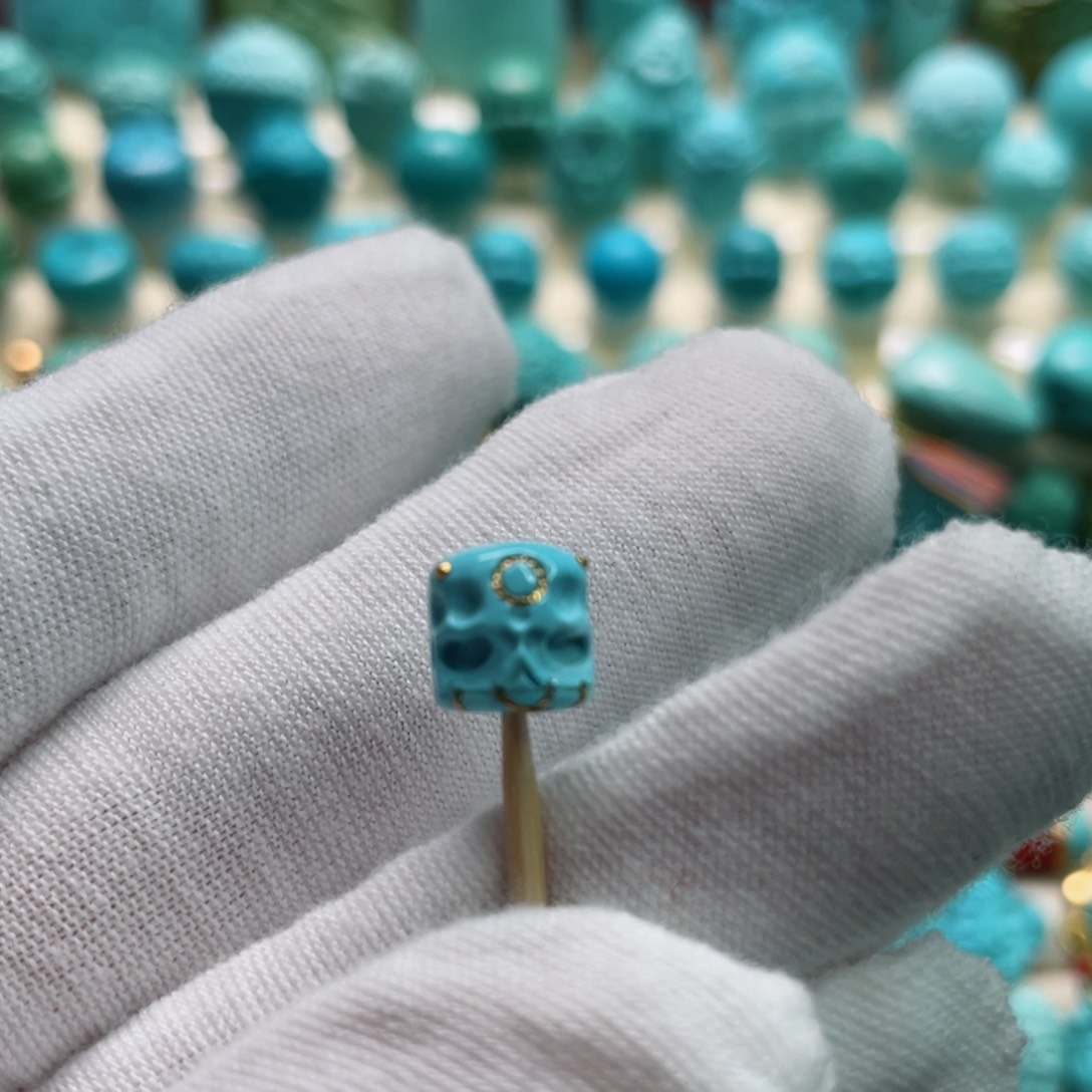 绿松石珠宝奇石未镶嵌