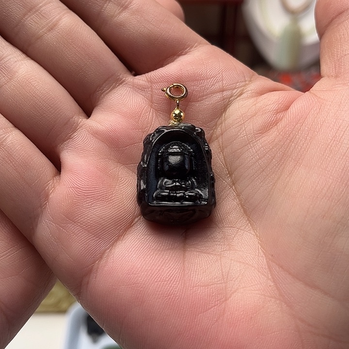 颈饰未镶嵌和田玉无相佛