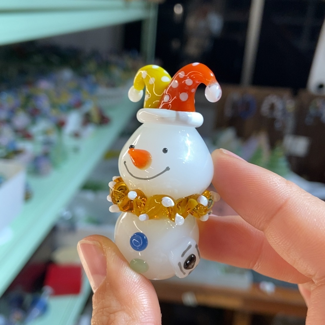 手工艺品琉璃雪人