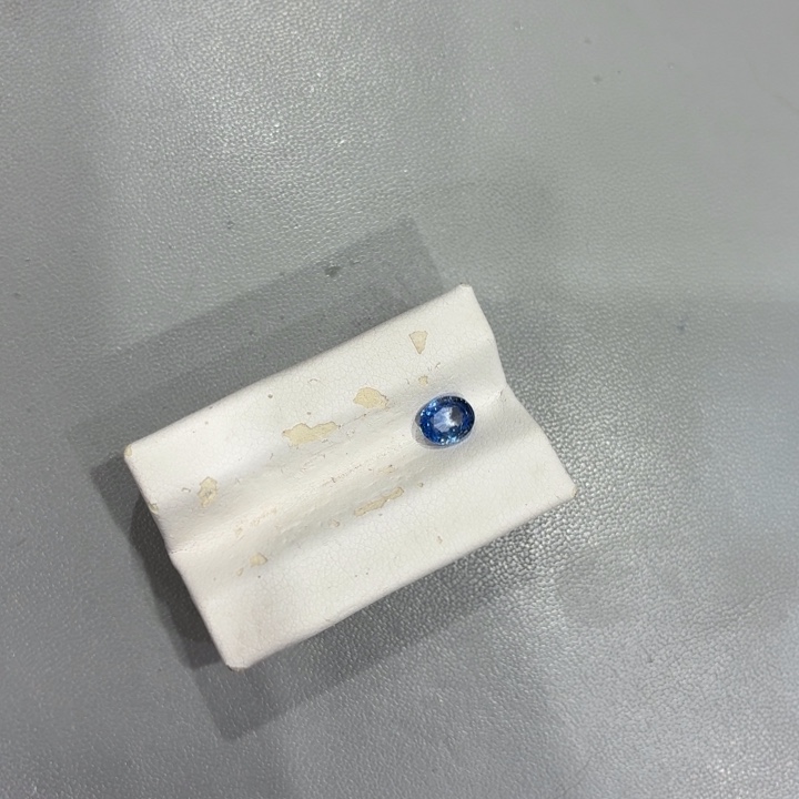 蓝宝石裸石裸石0.97克拉