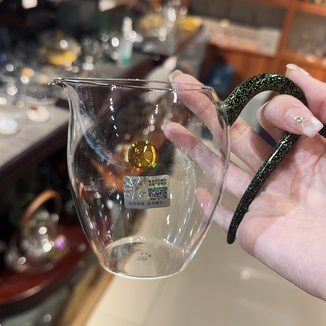 在***6怡然黑金//////////