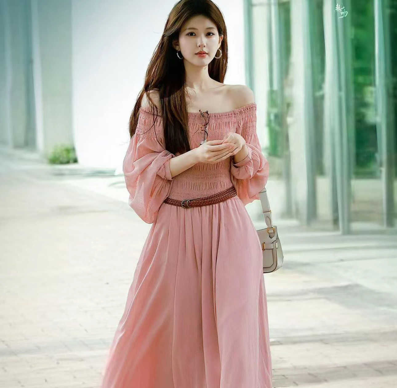 赵露思同款粉色一字肩连衣裙女春秋法式高级感海边度假雪纺长裙子