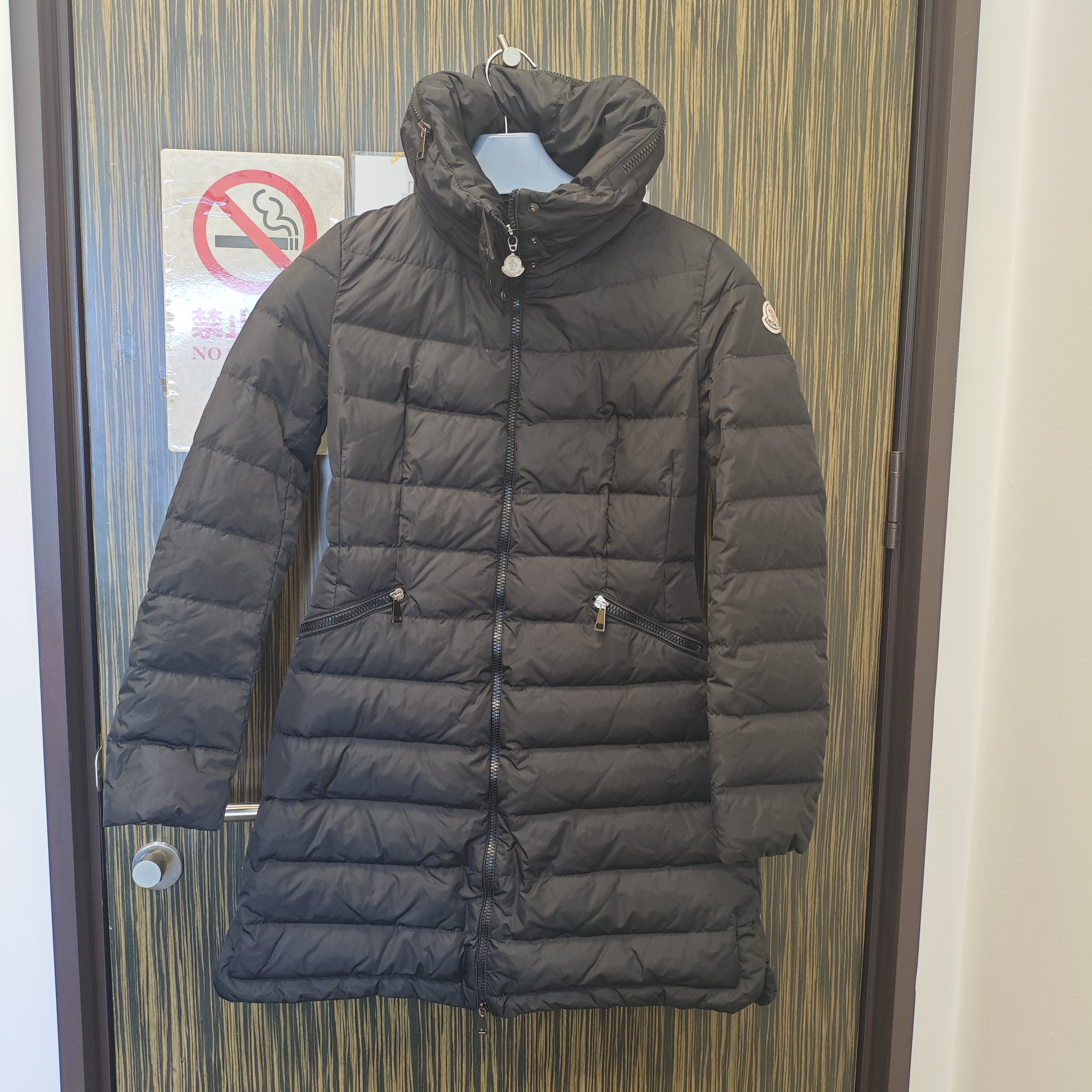 95新 MONCLER 麦殿/长款羽绒服0码黑色/250816ZPX8M05