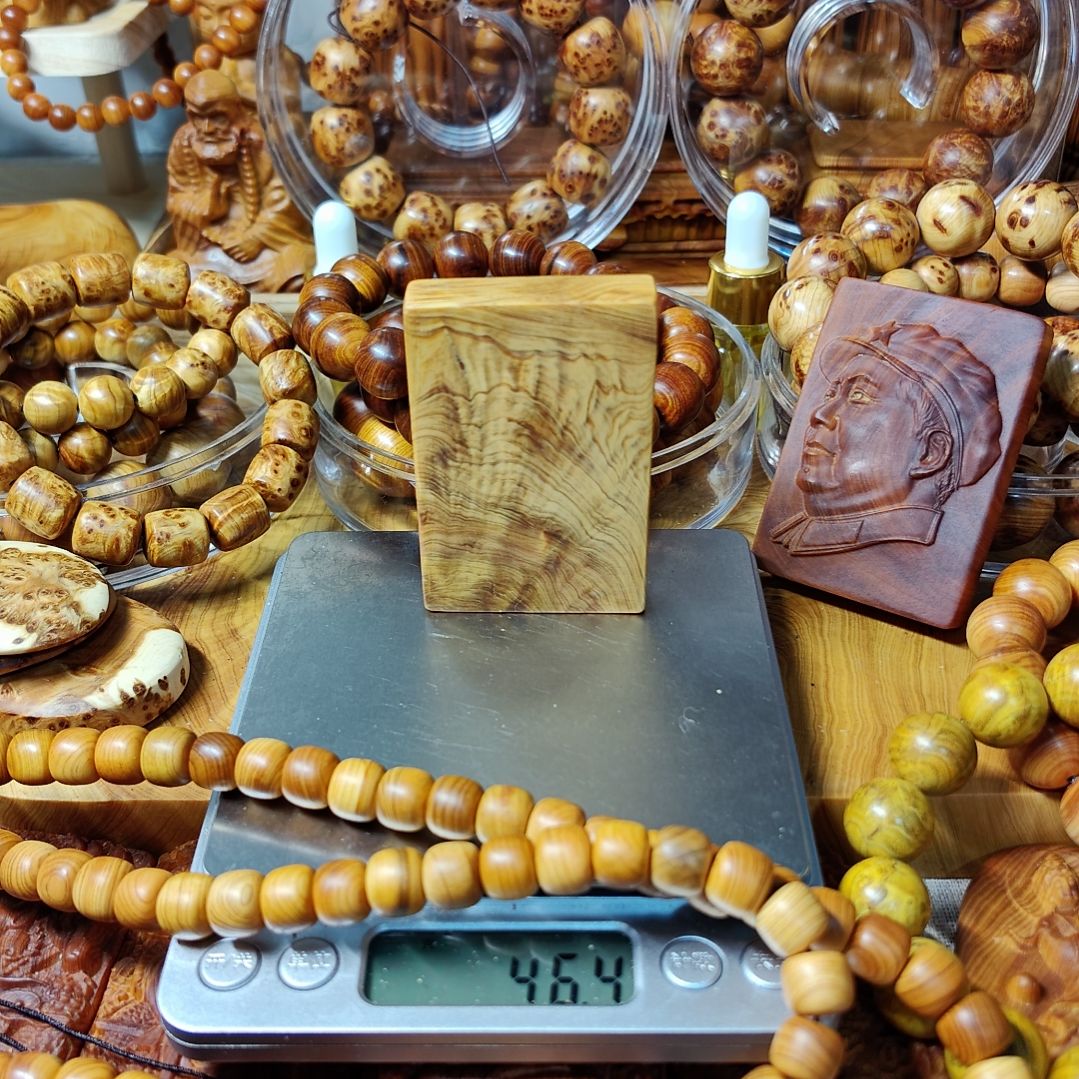 用****3太行崖柏手工艺品