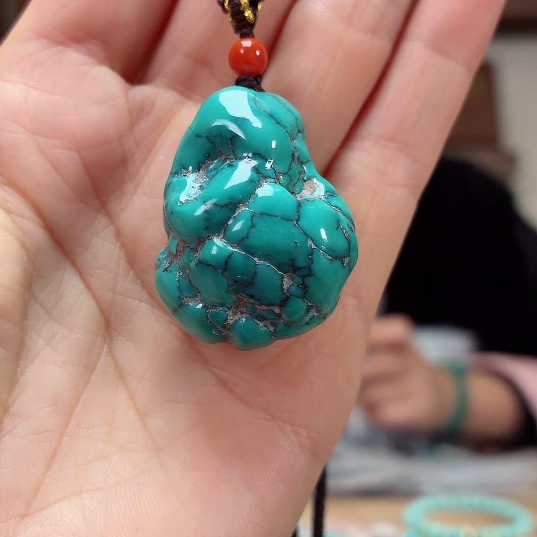 未镶嵌绿松石珠宝奇石