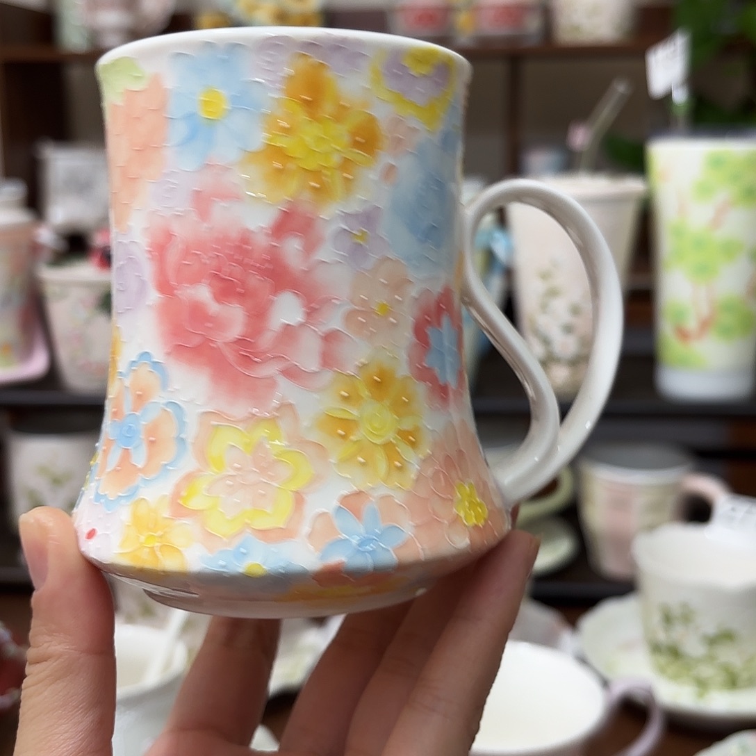 景德镇原创手绘陶瓷