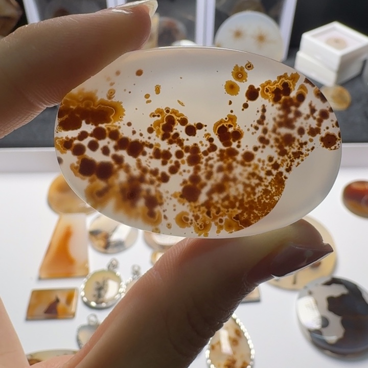 玛瑙/玉髓未镶嵌摆件