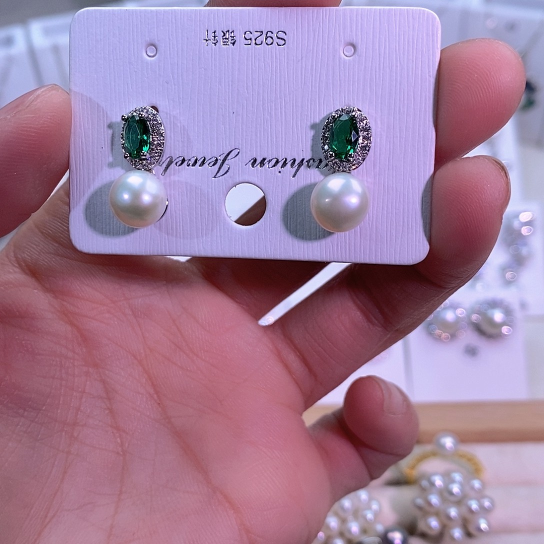 淡水珍珠未镶嵌耳饰