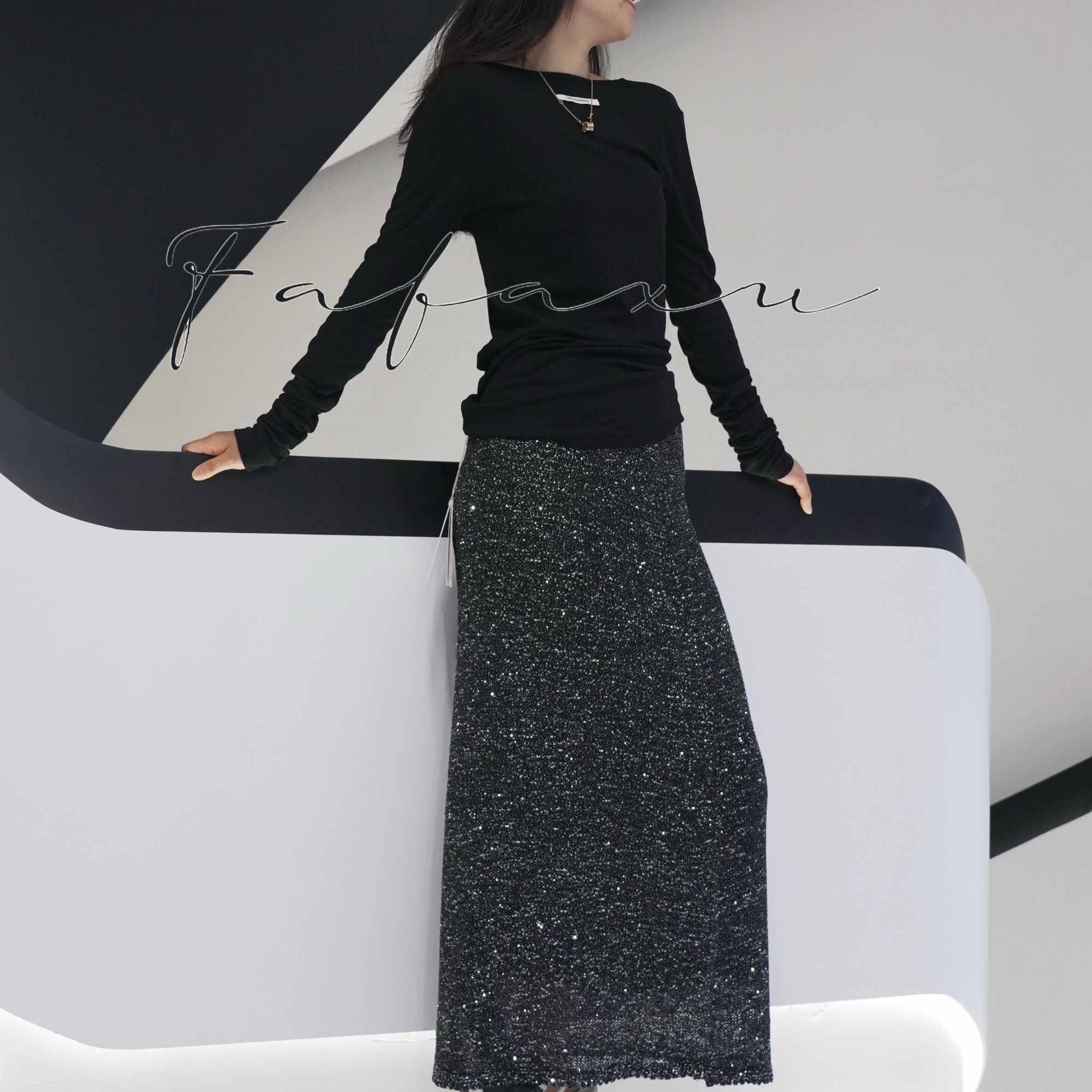 【FAE】鎏金时代深V正反可穿显瘦气质修身秋冬针织黑色时尚中长款