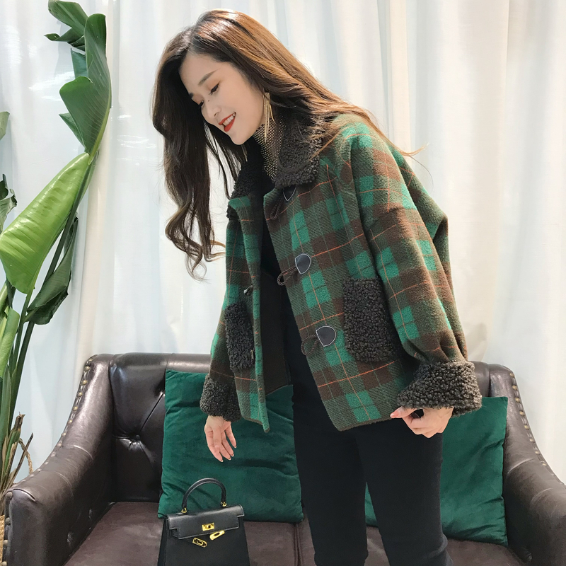 冬新款针织双面呢格子外套女短款拼接牛角扣时尚开衫上衣厚小香风