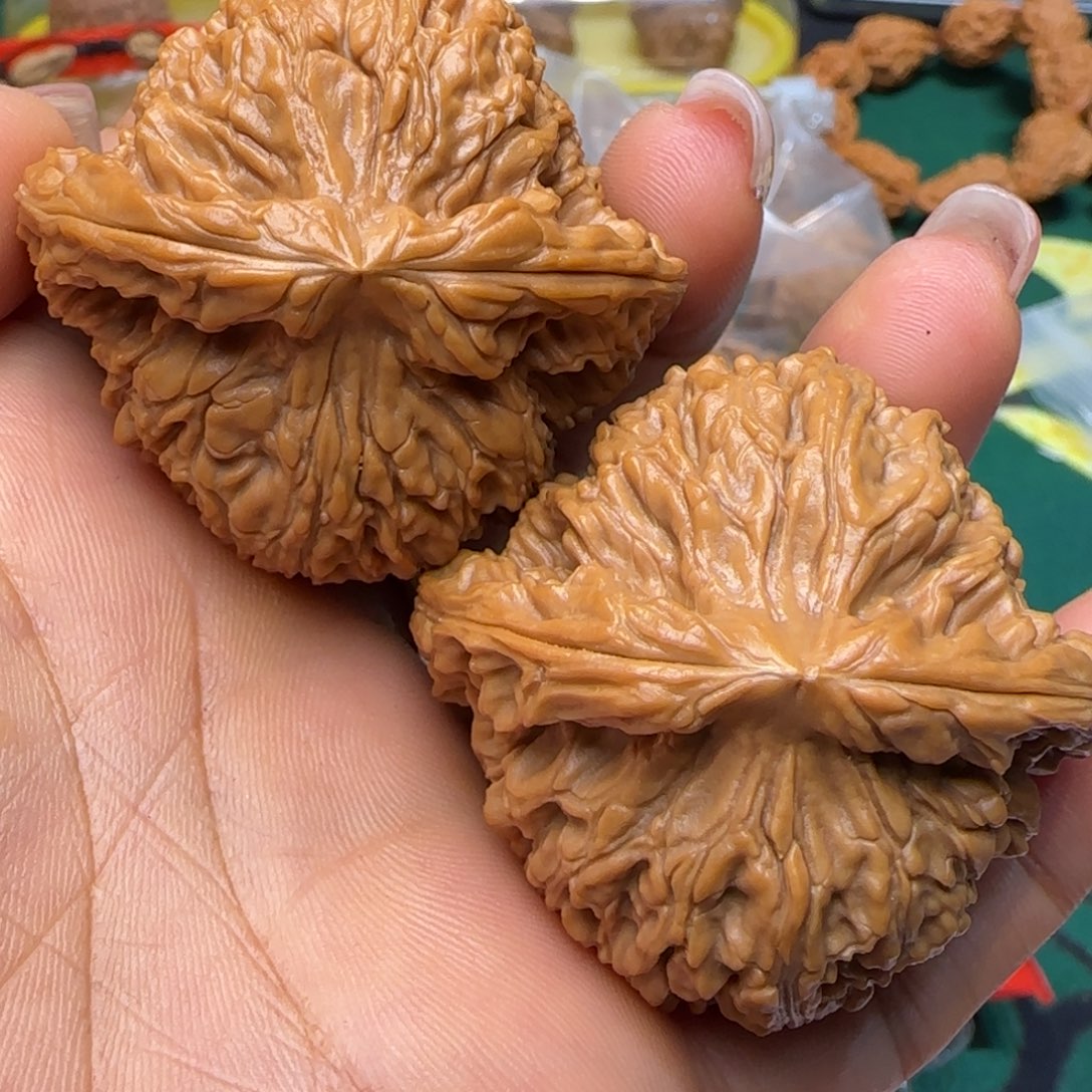 吊坠文玩核桃47南疆石