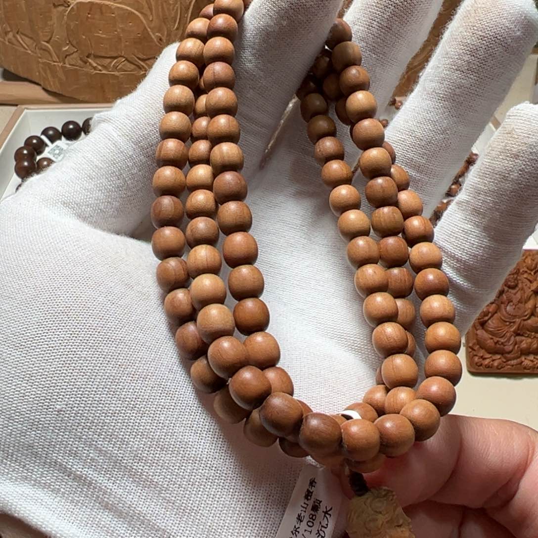 檀香木手串/手链7x7.5顺纹沉水，超老料