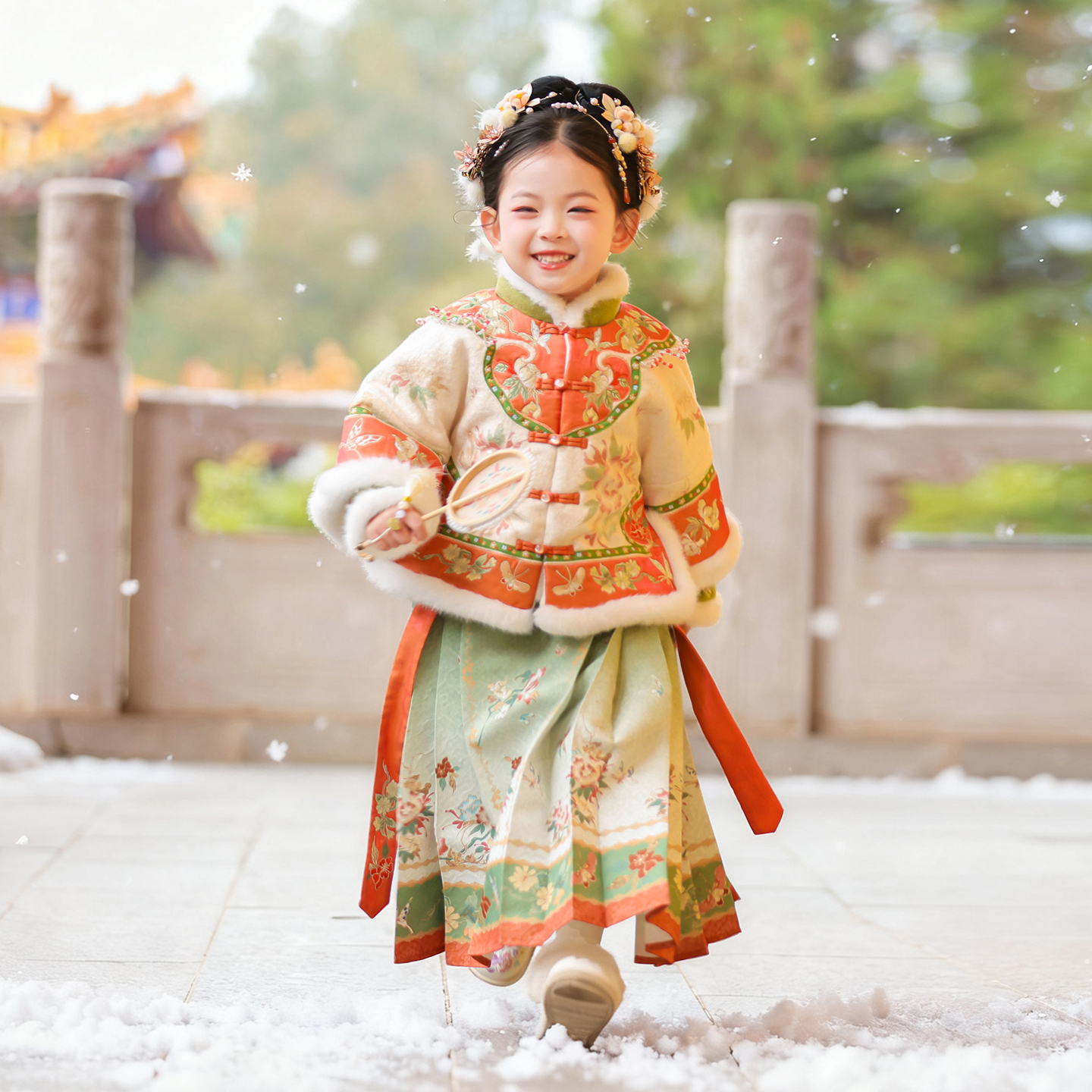 【锦棠】古风儿童冬季女2025国风刺绣冬款民族套装拜年服中国风