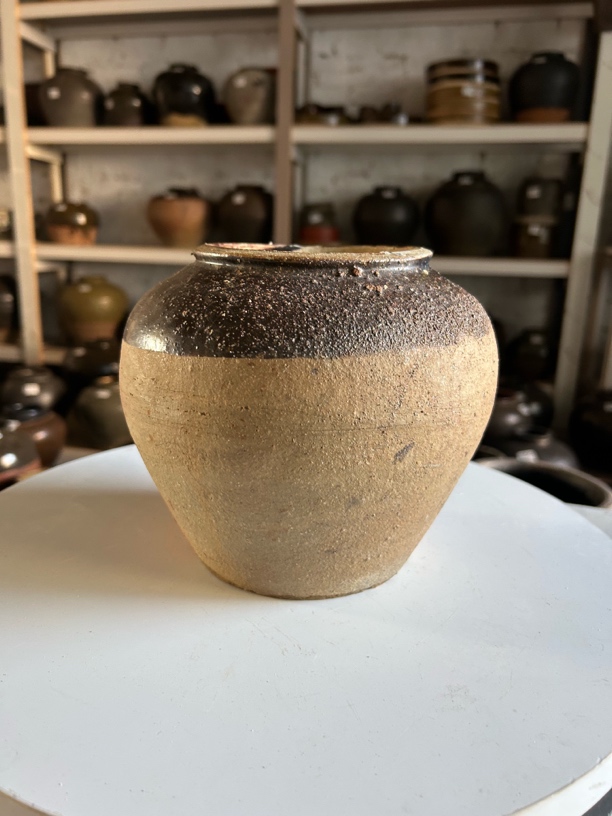 手工粗陶大口径花盆适合多种植物种植美观实用