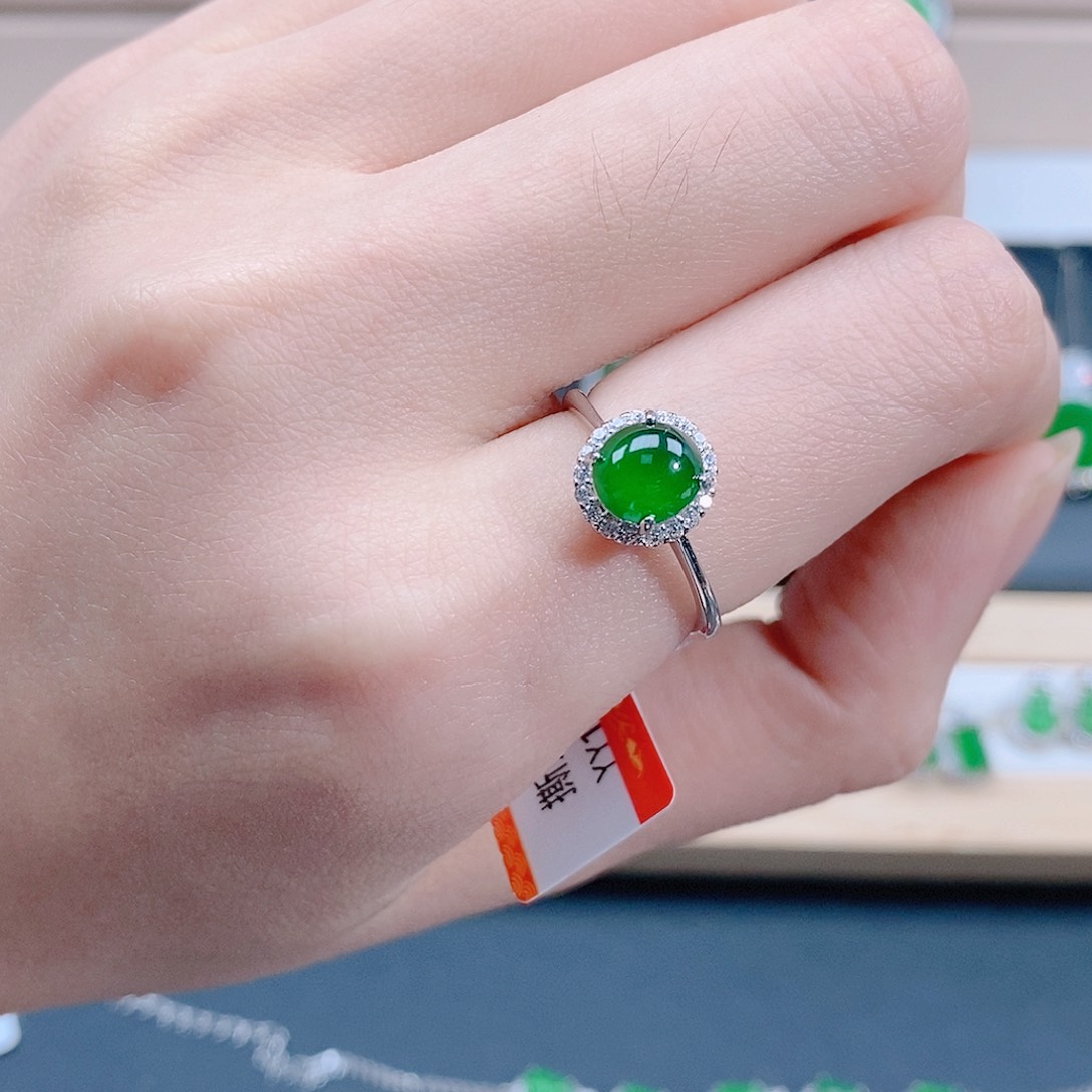 翡翠银S925镶嵌戒指天然翡翠