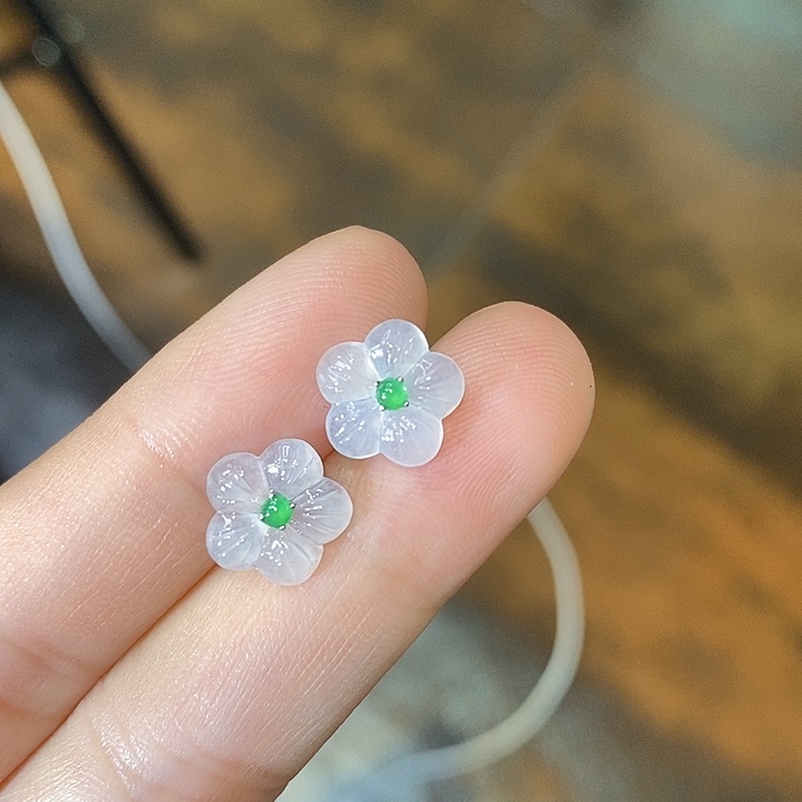 翡翠18K金镶嵌耳饰