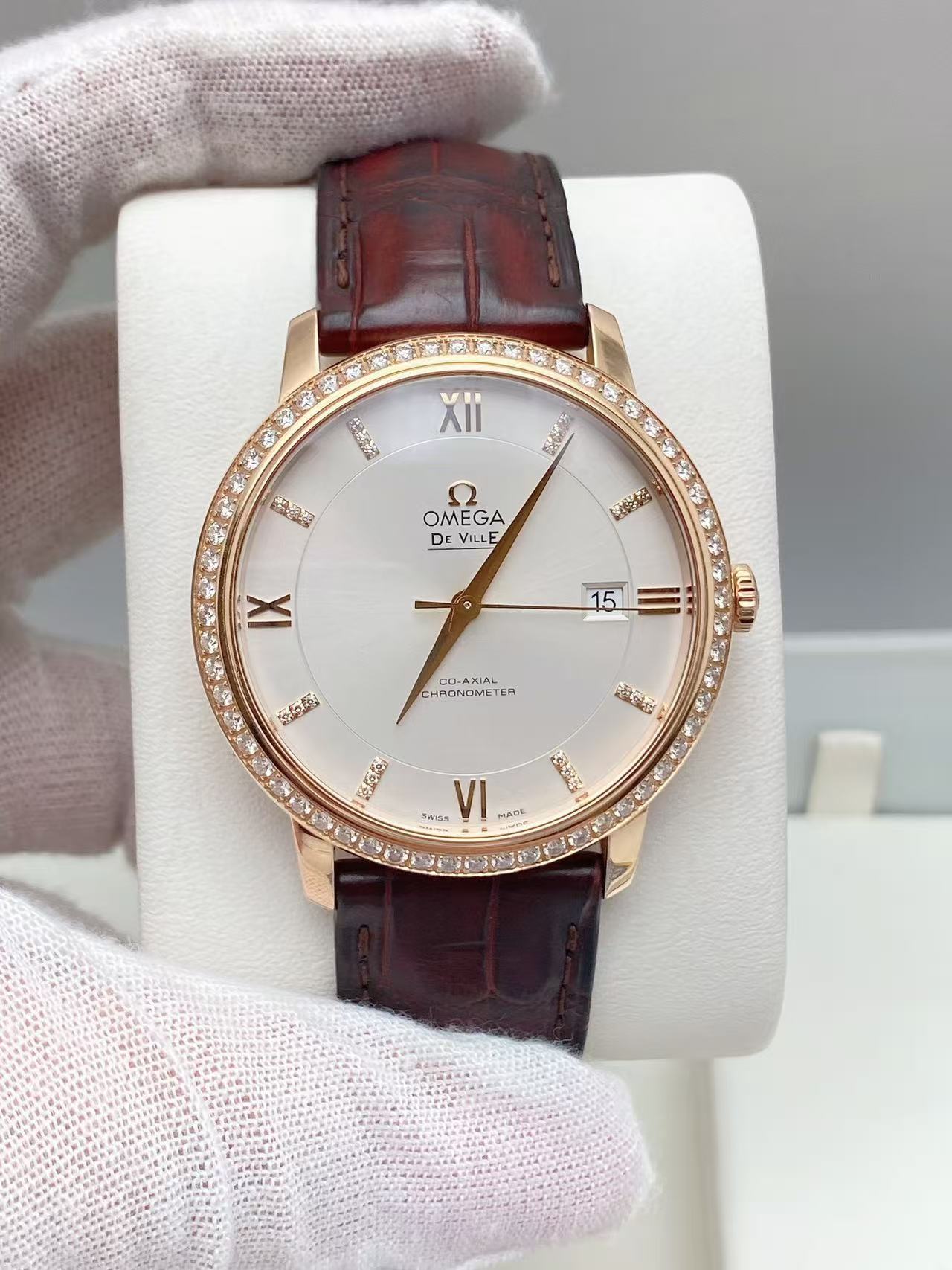 99新 Omega/欧米茄 特别版碟飞玫瑰金原钻自动机械表径39.5mm