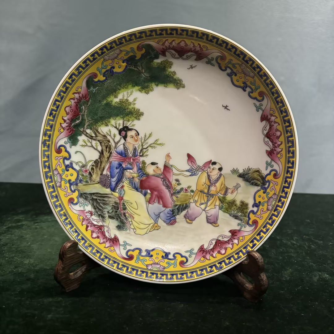珐琅彩人物故事纹赏盘FLC-110135