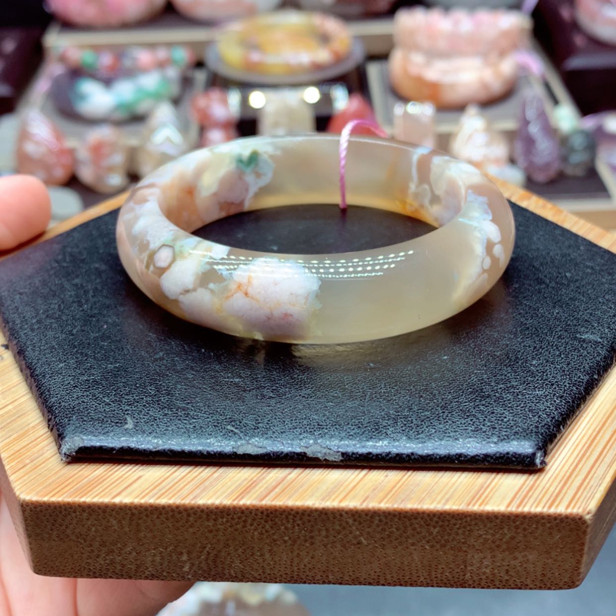 【闪购商品】玛瑙/玉髓手镯9未镶嵌穿****来9