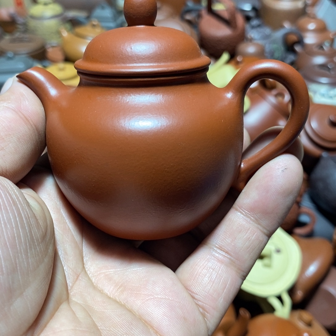 紫砂茶壶欢迎各位光临惠顾