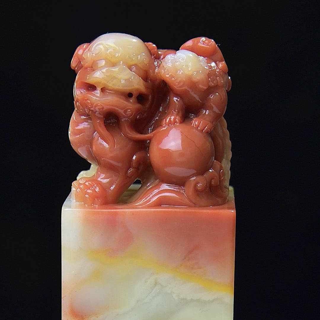 寿山石印章，太狮少狮