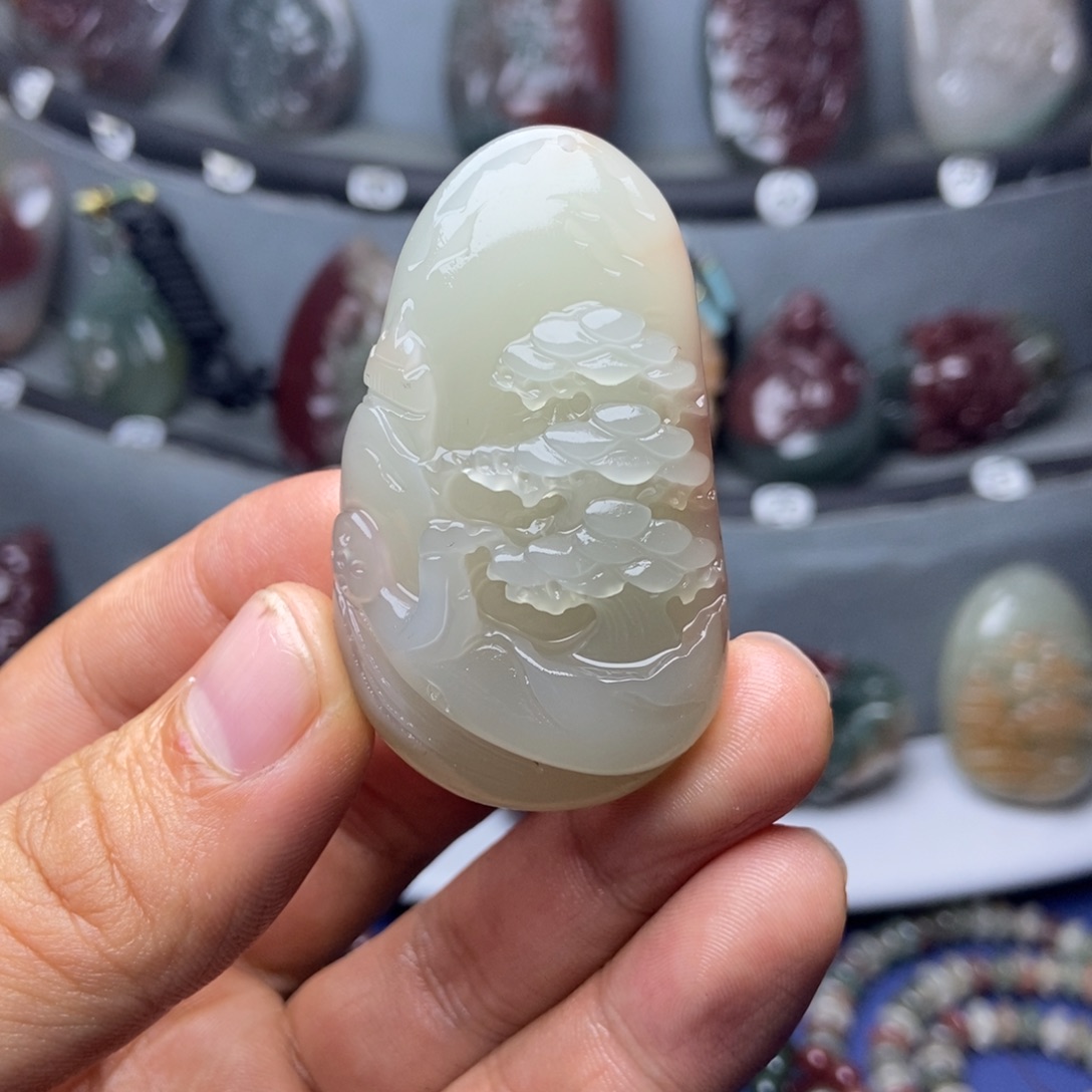 无***果玛瑙/玉髓未镶嵌颈饰