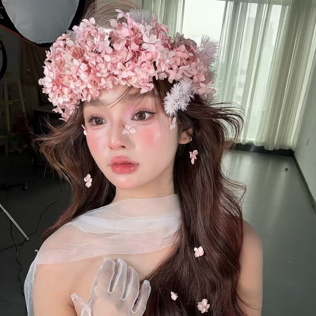 粉色永生花森系超仙新娘婚纱礼服仙气造型头饰发饰配饰