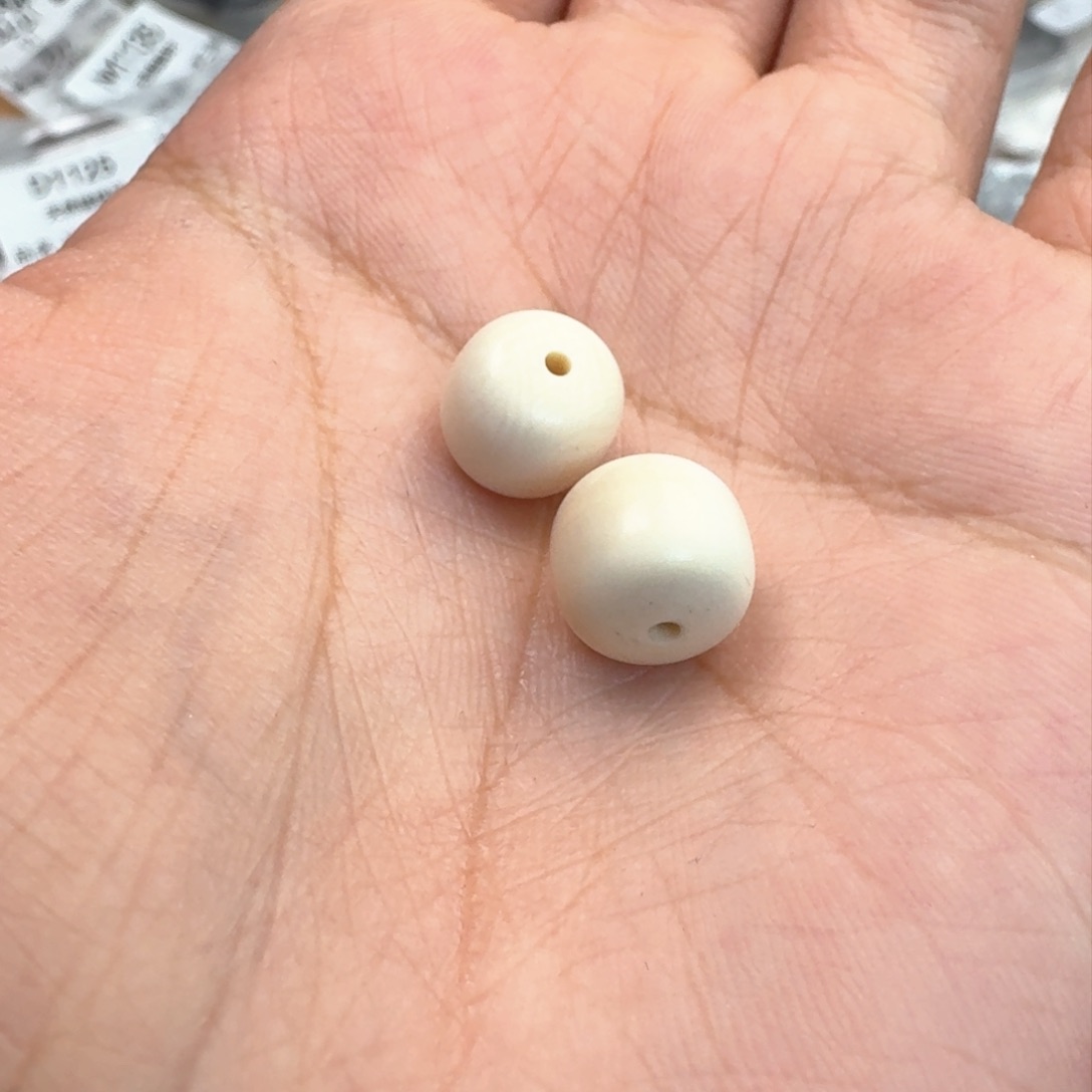 柏香籽/百香籽吊坠猛犸