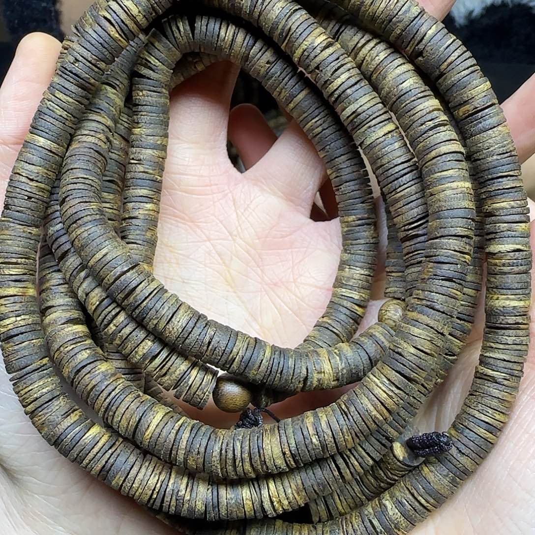 沉香沉香碎屑+沉水浮0.8片片珠多圈37克加多样性发一