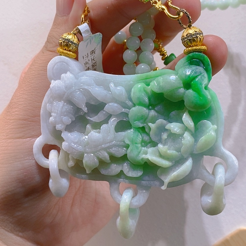 【闪购商品】颈饰未镶嵌翡翠