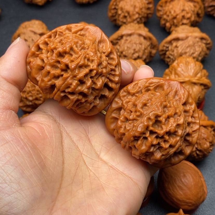 【闪购商品】文玩核桃把件50官帽