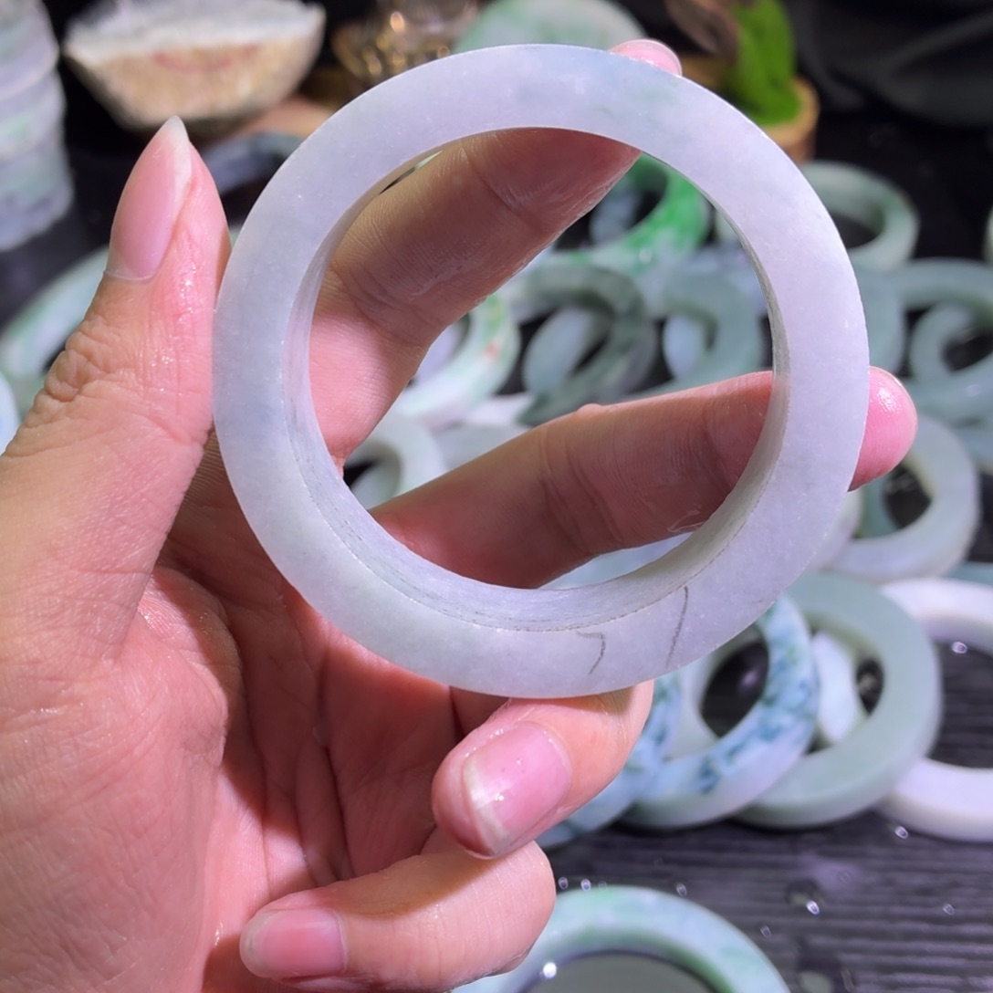 定制翡翠未镶嵌天然翡翠A货毛胚手镯定制