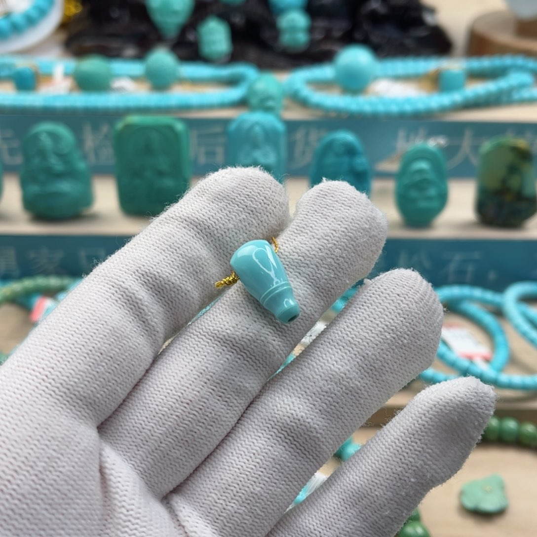 绿松石珠宝奇石未镶嵌小****莎