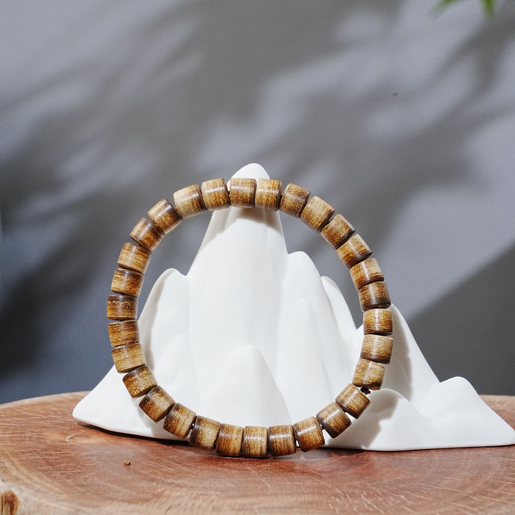 【正区】越南芽庄板头料手串 0.71x0.6cm 4.75g 250726019 F  