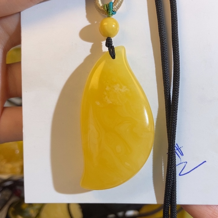 定制琥珀未镶嵌琥珀蜜蜡