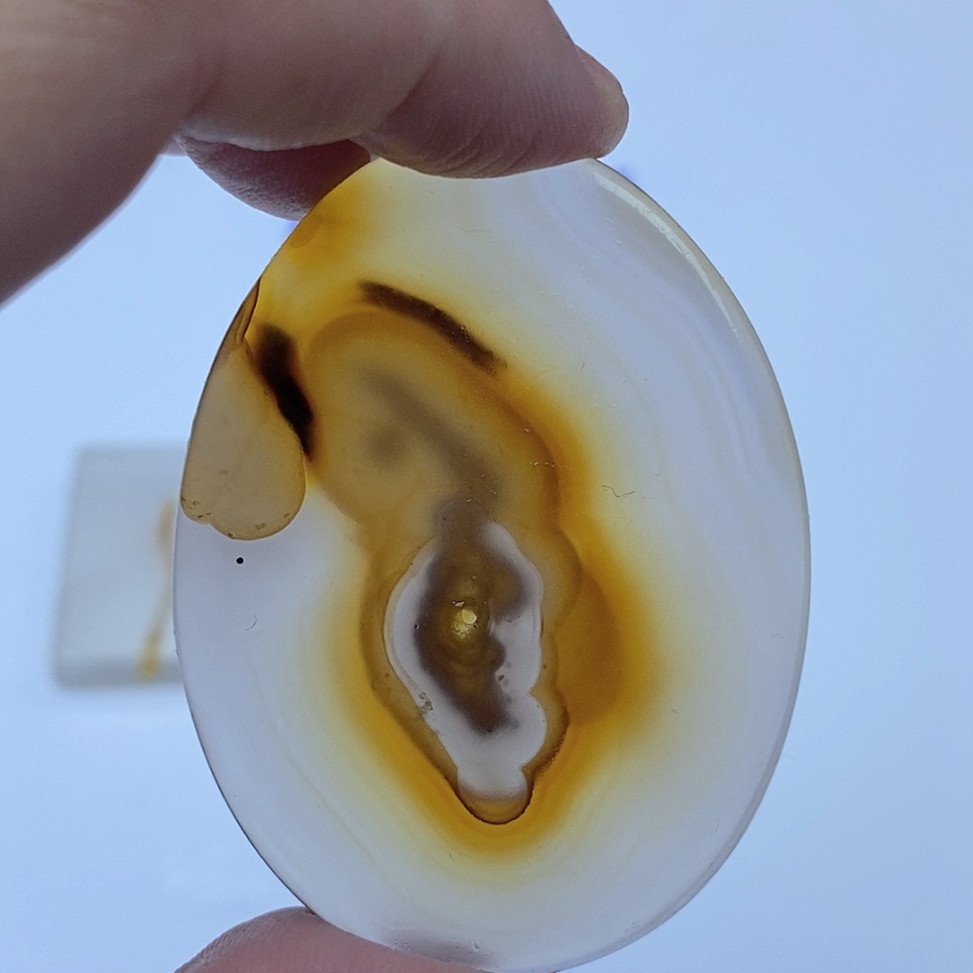 玛瑙/玉髓未镶嵌珠宝半成品