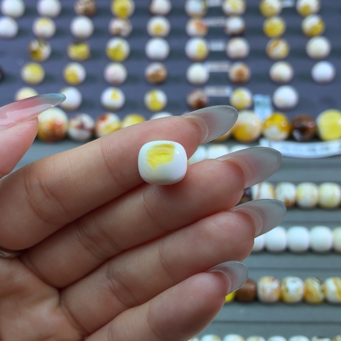 琥珀未镶嵌裸石蜜蜡11