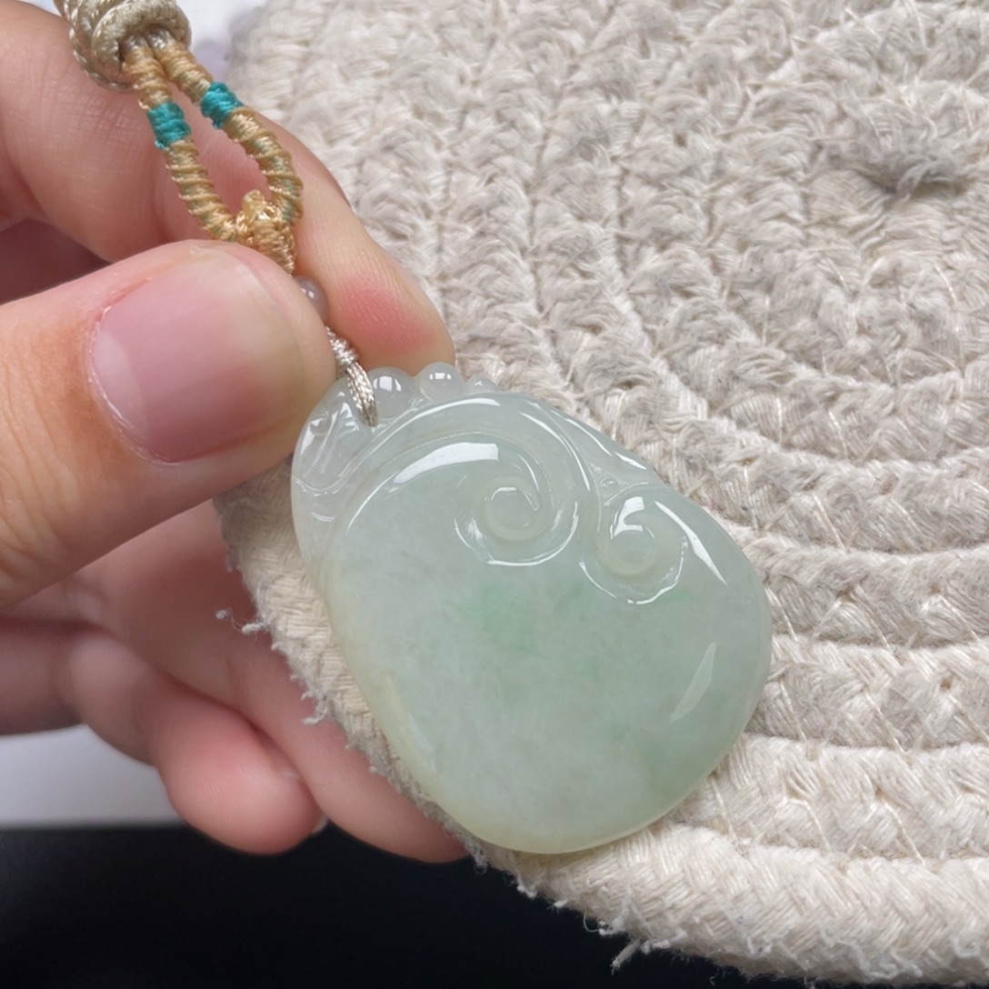 翡翠未镶嵌颈饰天然A货缅甸翡翠