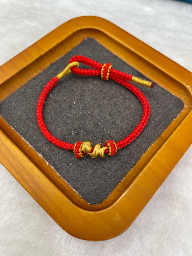 F69031足金999 【手绳】卷卷蛇手绳【主图有克重】