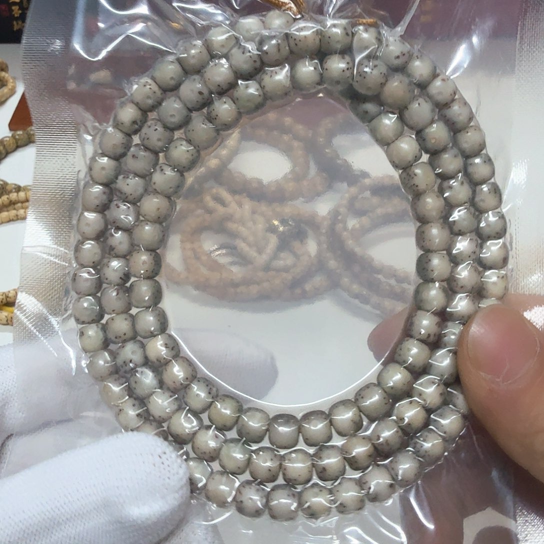 星月菩提吊坠1绿冰糖大眼睛7左右108