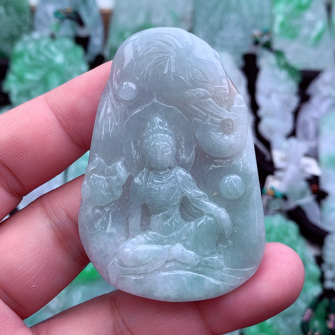 翡翠吊坠(不含链)未镶嵌