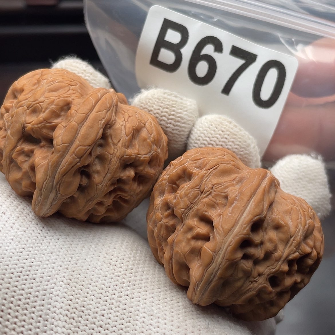 【闪购商品】文玩核桃吊坠B670元宝40